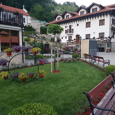 Valja Mare Moma Apartamento Golubac Exterior foto